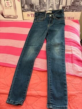 Levi's Dark Blue Women's Skinny Jeans